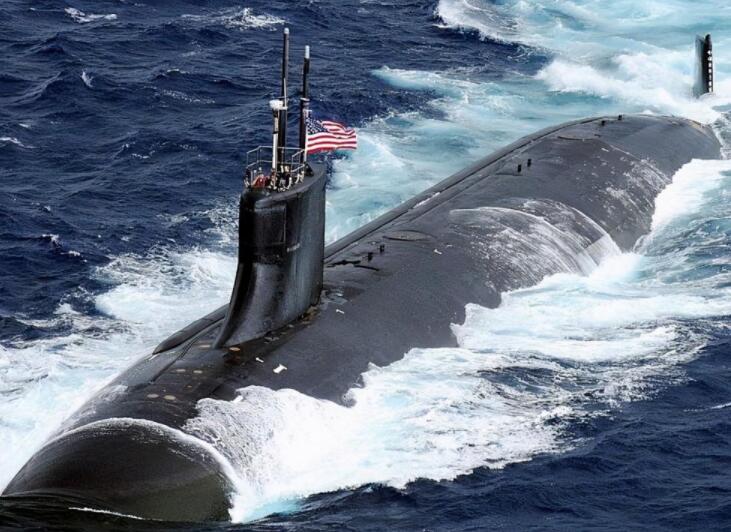 美军核潜艇在南海被撞，中方先将一军，要求美国澄清目的公布实情