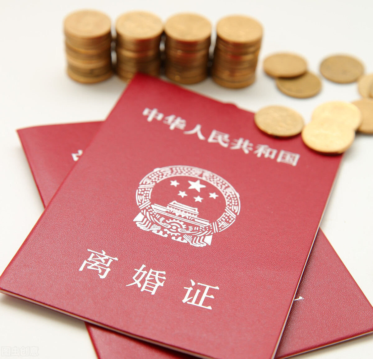 分居两年是不是能自动离婚?听听《民法典》怎么说