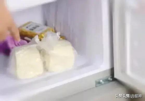 晚上和面早上蒸,热腾腾的馒头吃着香,学会这种发酵就行