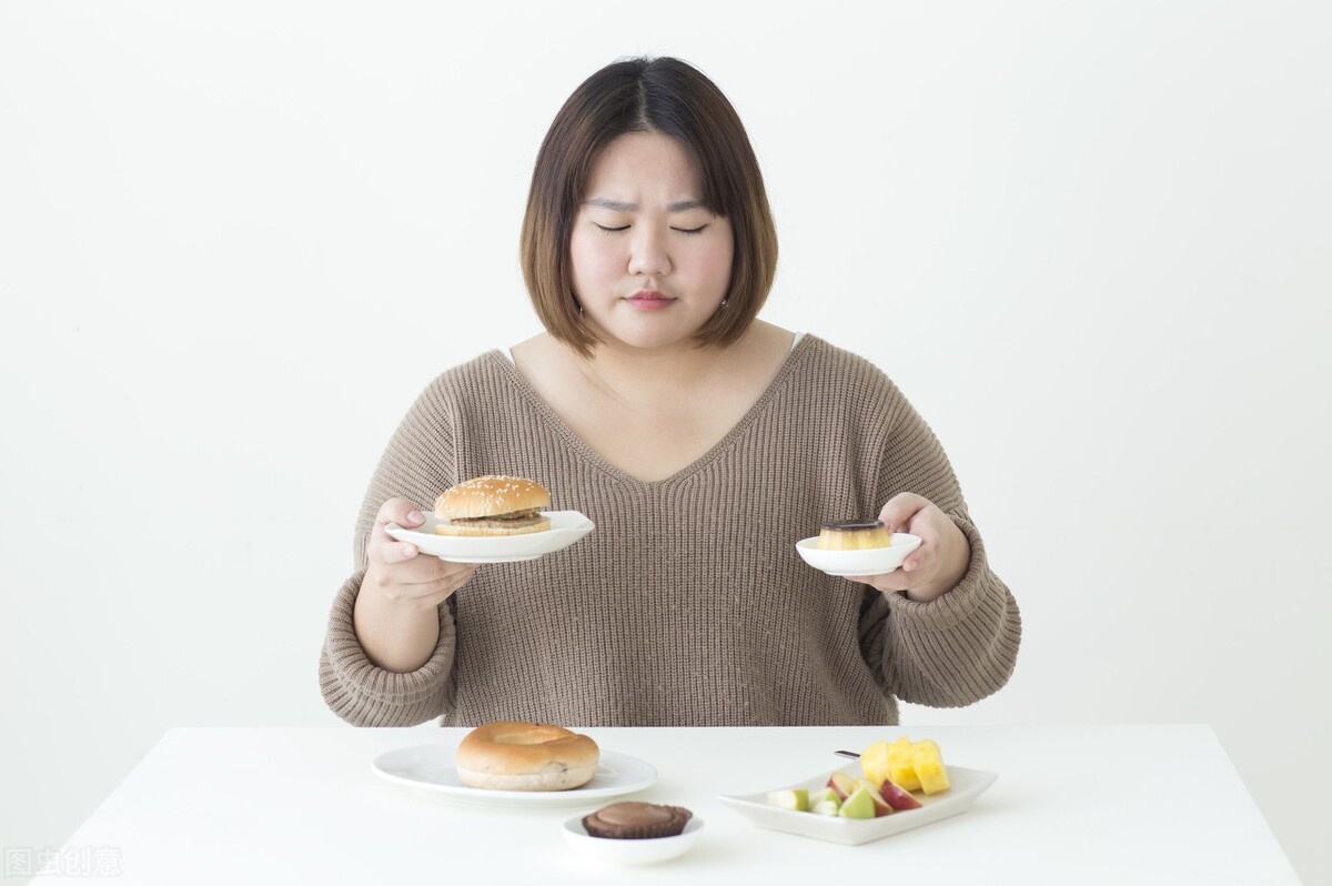 80斤女孩减肥长期不吃主食进ICU(不要为了追求瘦而忽略健康)